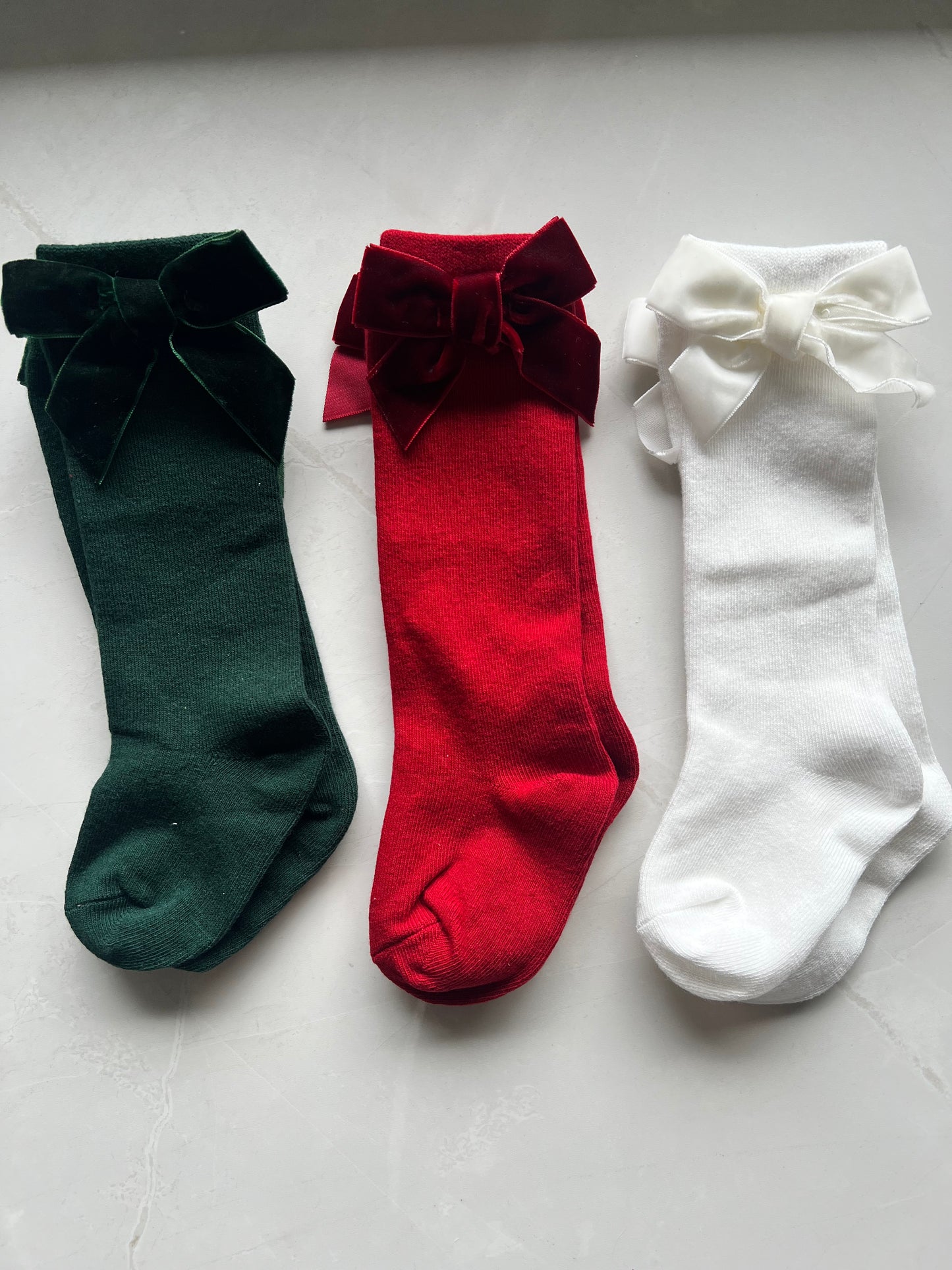 2-3T VELVET BOW SOCKS